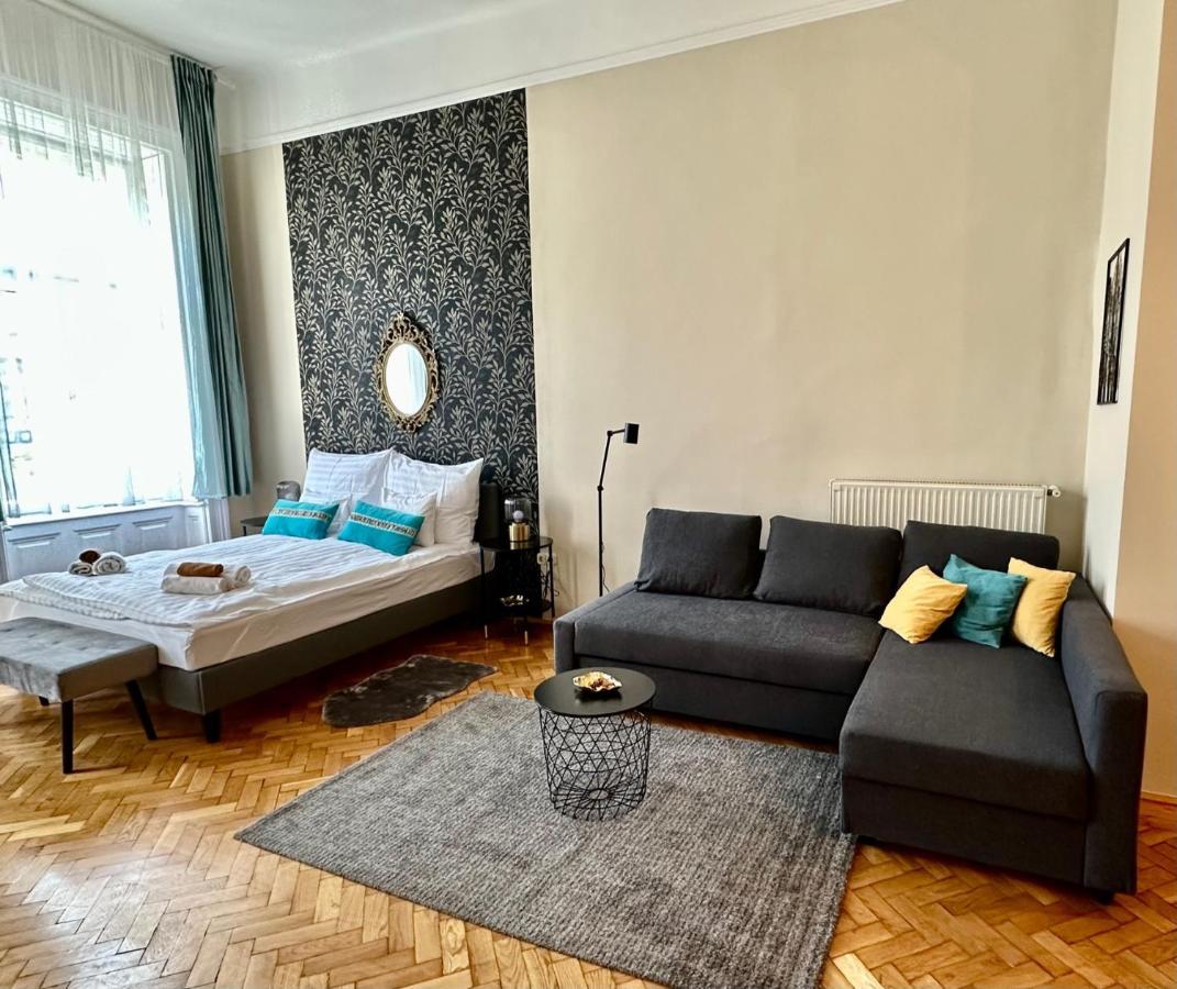Orangehomes Peaceful Apartment Next To Central Market Hall Budapest Exterior photo